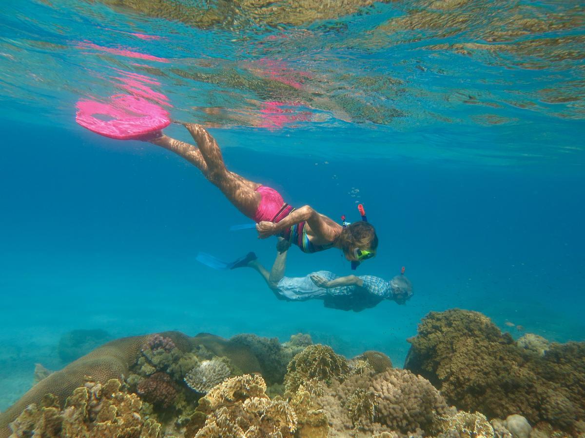 Emayani Beach Lodge Pangani Eksteriør bilde