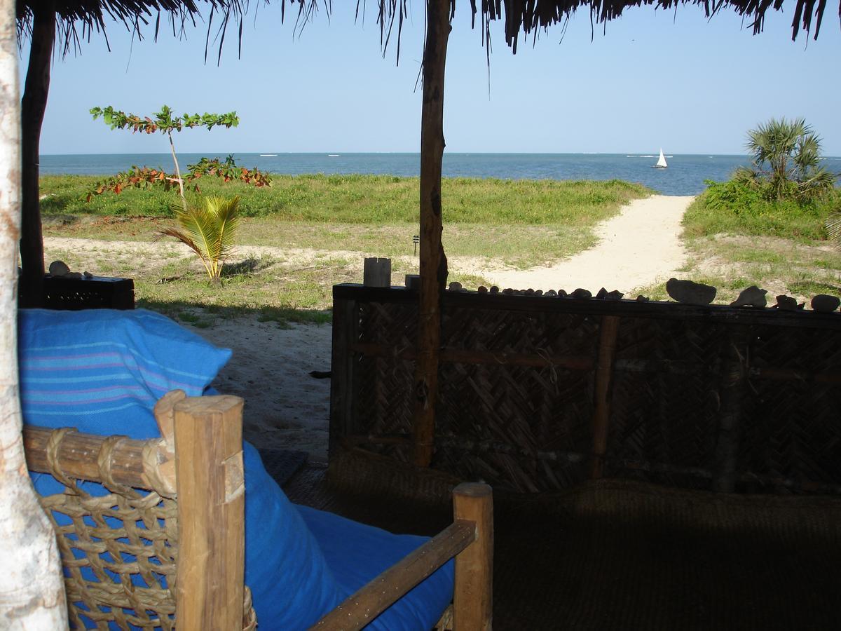 Emayani Beach Lodge Pangani Eksteriør bilde