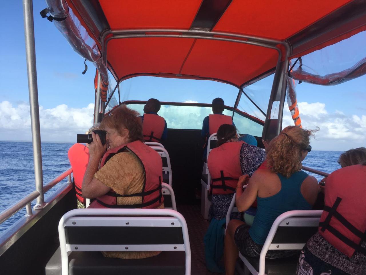 Emayani Beach Lodge Pangani Eksteriør bilde